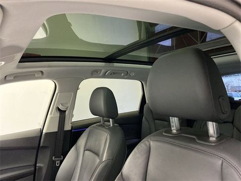 Used 2024 Audi Q7 3.0T Premium Plus image 31