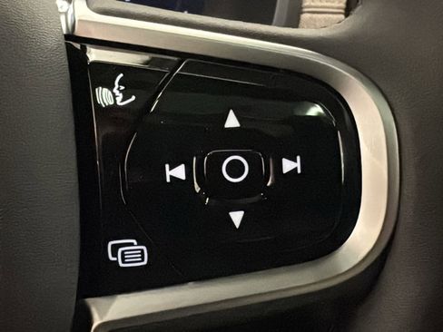 New 2026 Volvo XC90 T8 Plus w/ Protection Package Premier image 14