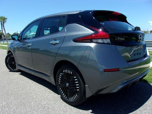 Used 2023 Nissan Leaf SV Plus FWD image 6