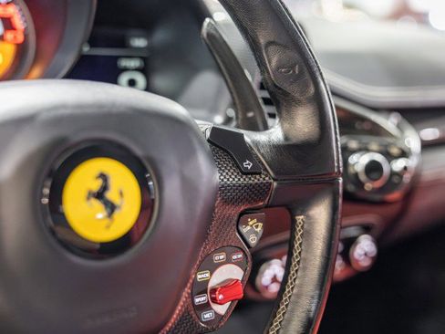 Used 2013 Ferrari 458 Italia Coupe image 18