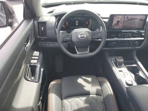 New 2026 Nissan Pathfinder Platinum AWD/4WD image 14