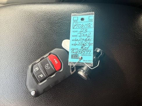 Used 2023 Jeep Wrangler Unlimited w/ Cold Weather Group AWD/4WD image 32