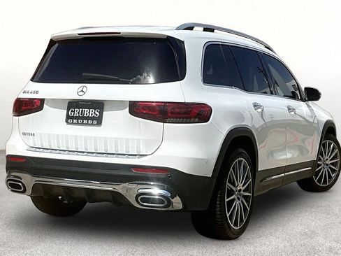 Used 2020 Mercedes-Benz GLB 250 image 2
