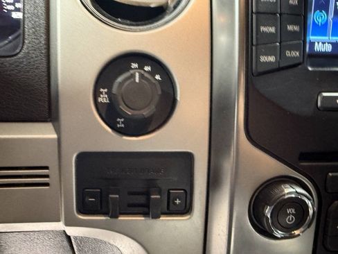 Used 2013 Ford F150 FX4 w/ Mid Equipment Group AWD/4WD image 22