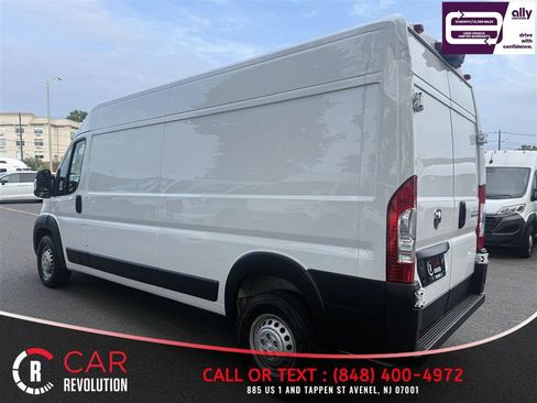 Used 2025 RAM ProMaster 2500 w/ Convenience Group FWD image 4
