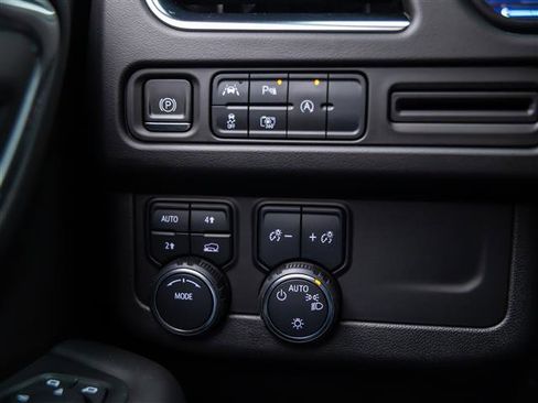 Used 2023 Chevrolet Tahoe RST w/ RST Performance Edition AWD/4WD image 24