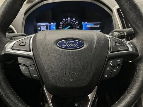 Used 2024 Ford Edge SEL image 15