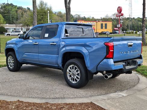 New 2026 Toyota Tacoma Limited AWD/4WD image 5