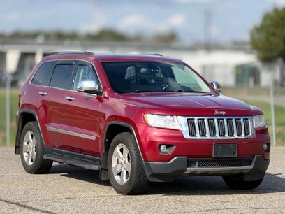Used 2013 Jeep Grand Cherokee Limited w/ Trailer Tow Group