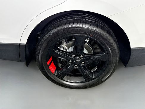 Used 2024 Chevrolet Equinox Premier w/ Redline Edition image 34