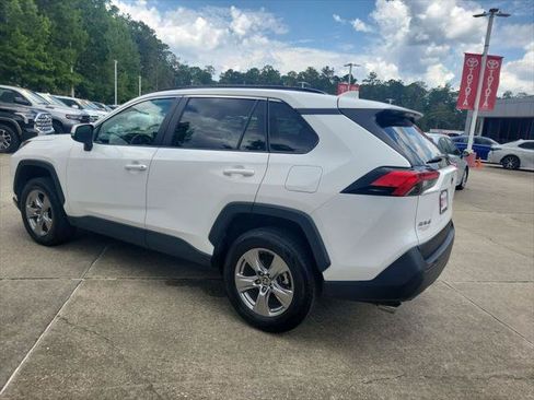 Certified 2025 Toyota RAV4 XLE FWD image 3