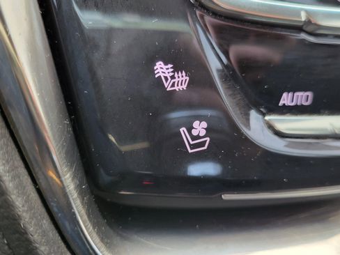 Used 2015 Cadillac CTS Luxury image 27