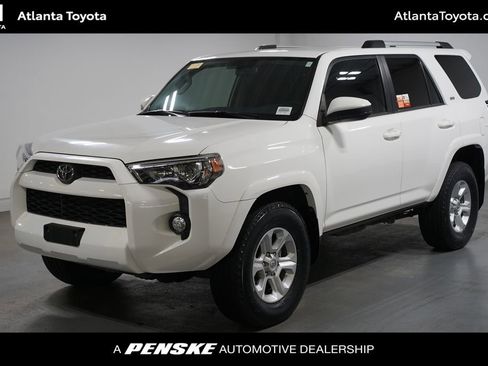 Certified 2019 Toyota 4Runner SR5 AWD/4WD image 1