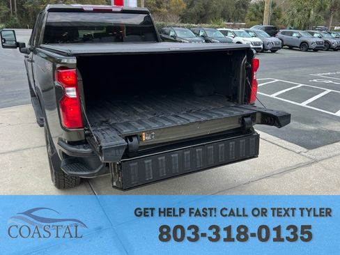 Used 2022 Chevrolet Silverado 2500 Custom w/ Custom Value Package image 34