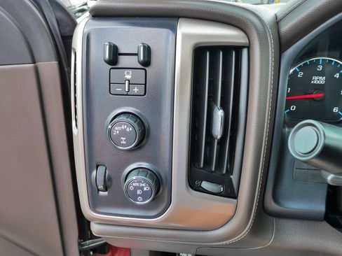 Used 2018 GMC Sierra 1500 Denali w/ Denali Ultimate Package AWD/4WD image 24