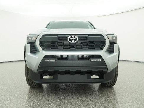 New 2025 Toyota Tacoma TRD Off-Road image 3
