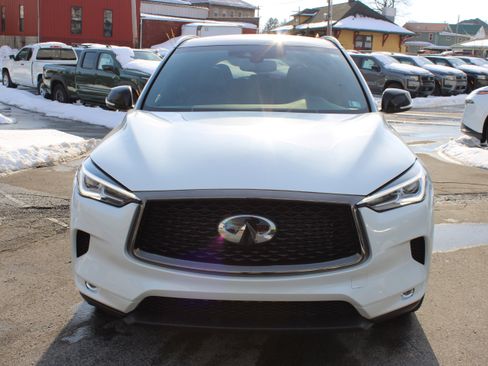 Used 2021 INFINITI QX50 Luxe w/ Appearance Package image 9