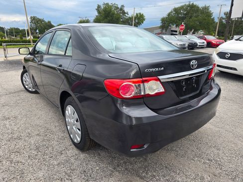Used 2012 Toyota Corolla LE FWD image 5
