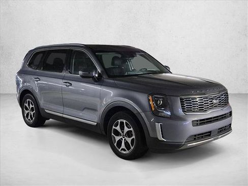 Used 2020 Kia Telluride EX FWD image 3