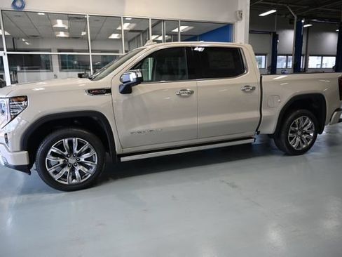 New 2026 GMC Sierra 1500 Denali AWD/4WD image 10