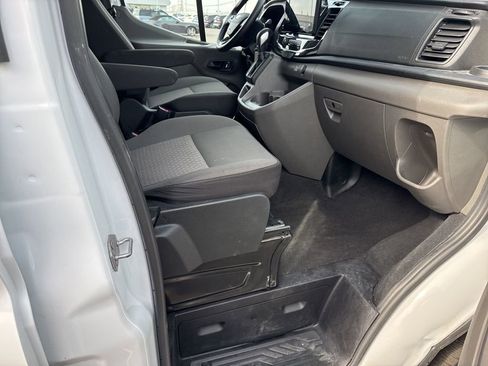 Used 2024 Ford Transit 350 XLT image 19