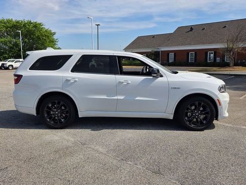 Used 2021 Dodge Durango R/T w/ Blacktop Package image 17