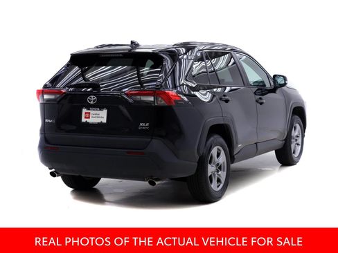 Certified 2025 Toyota RAV4 XLE AWD/4WD image 2