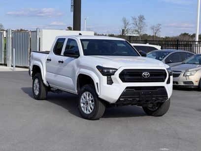Used 2025 Toyota Tacoma SR
