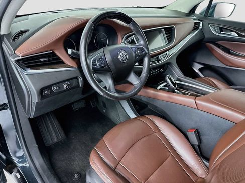 Used 2018 Buick Enclave Avenir w/ Avenir Technology Package AWD/4WD image 9