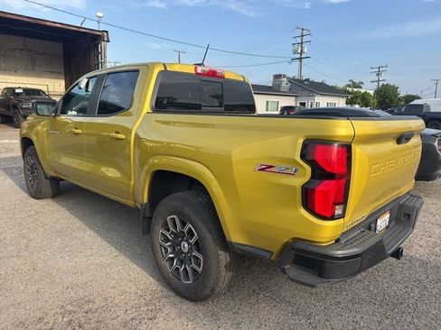 Used 2023 Chevrolet Colorado Z71 w/ Z71 Convenience Package 2 image 7