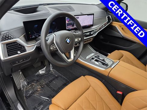 Certified 2024 BMW X5 sDrive40i w/ Premium Package image 10