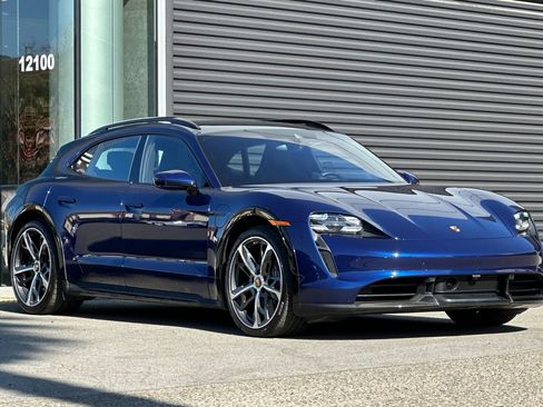 Certified 2024 Porsche Taycan Turbo S AWD/4WD image 10