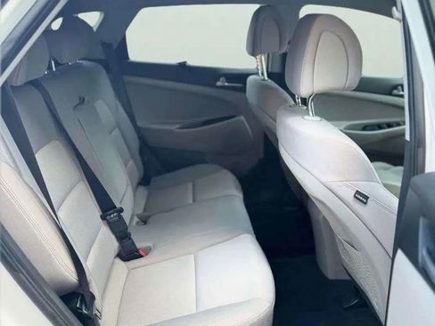 Used 2016 Hyundai Tucson Eco image 17