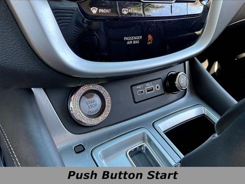 Certified 2022 Nissan Murano SV w/ SV Midnight Edition Package AWD/4WD image 16