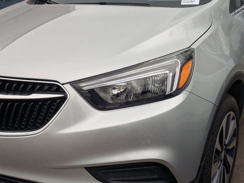 Used 2022 Buick Encore Preferred w/ Safety Package image 9