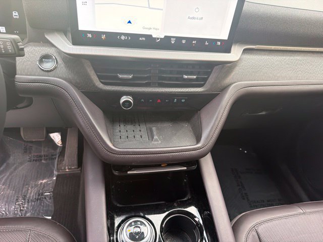 Used 2025 Ford Explorer Platinum w/ Ultimate Package AWD/4WD image 28