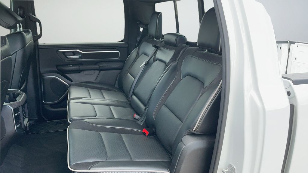 Used 2026 RAM 1500 Laramie AWD/4WD image 20