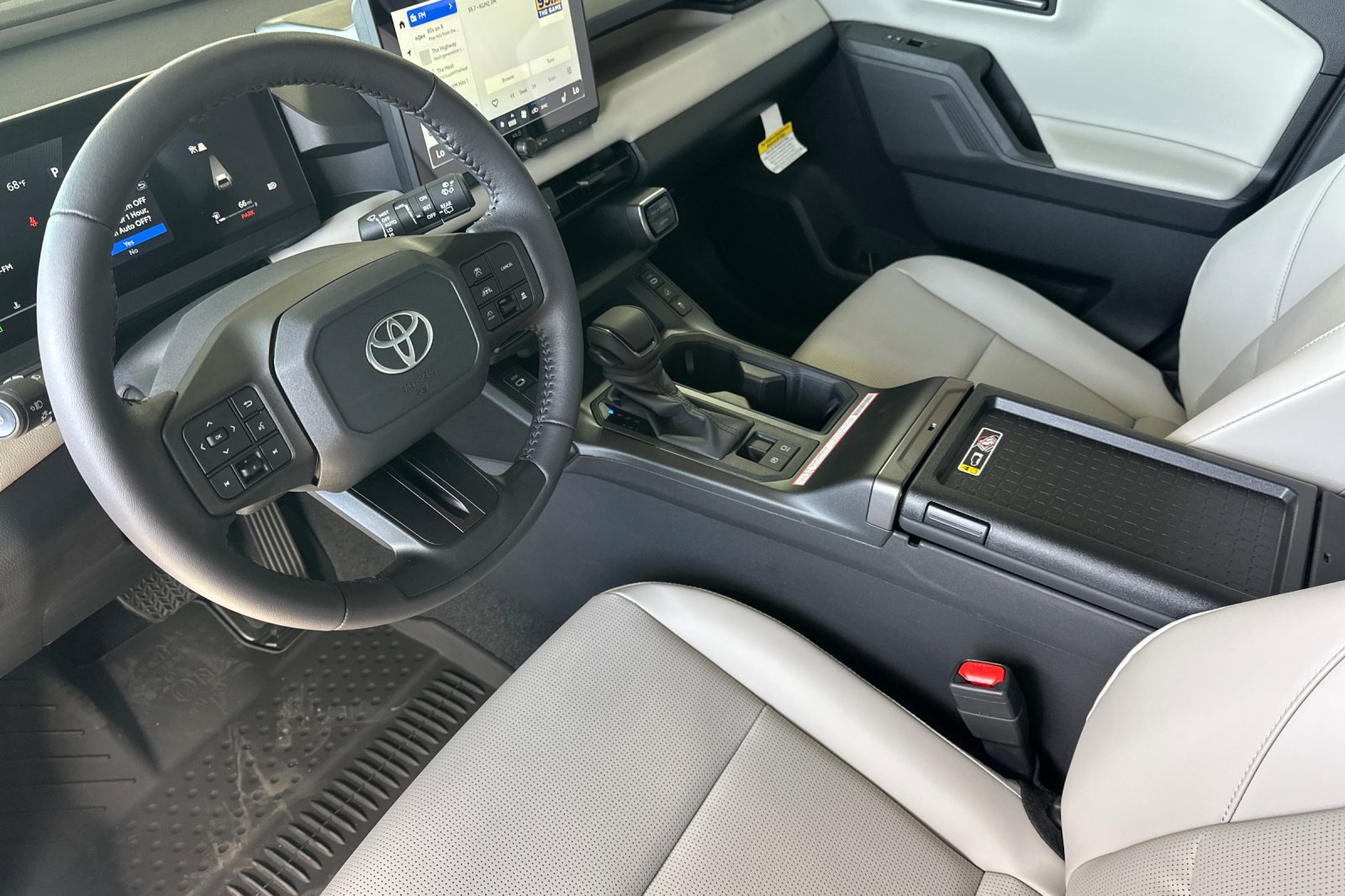 New 2026 Toyota RAV4 XLE Premium w/ Panoramic Sun Roof Package AWD/4WD image 10