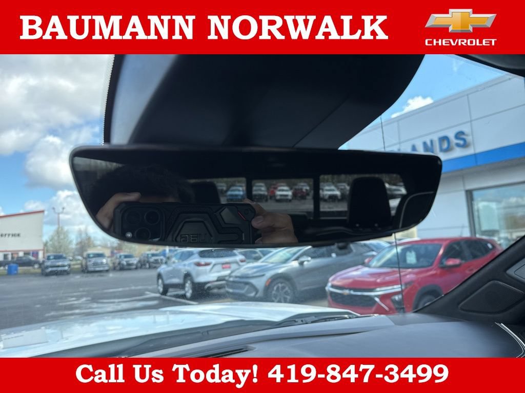 Used 2024 GMC Sierra 1500 AT4X AWD/4WD image 32