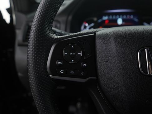 Used 2023 Honda Passport EX-L image 16