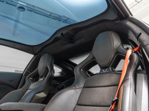 Used 2019 Chevrolet Corvette ZR1 RWD image 17
