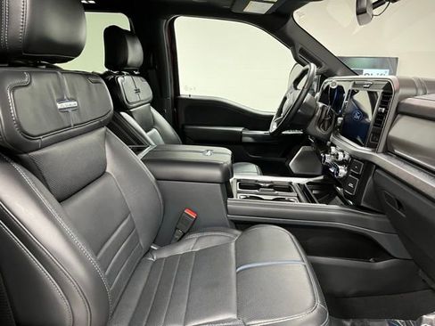 Used 2025 Ford F350 Platinum AWD/4WD image 56