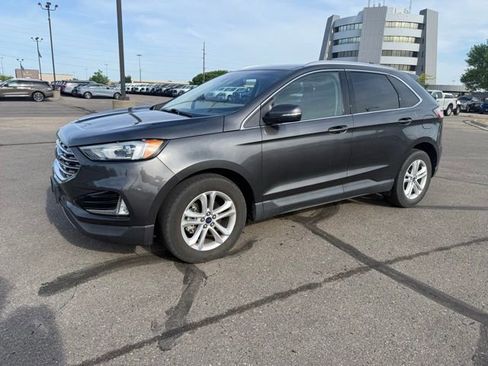 Used 2020 Ford Edge SEL FWD image 2