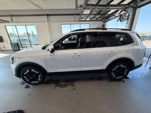 Certified 2024 Kia Telluride SX Prestige X-Line AWD/4WD image 8