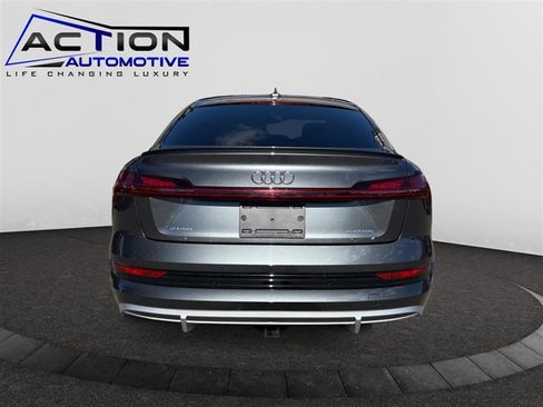 Used 2021 Audi e-tron Premium Plus w/ Premium Plus Package image 7