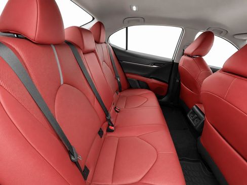 Used 2023 Toyota Camry XSE w/ Navigation Package FWD image 8