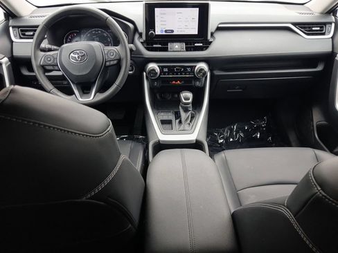 Used 2024 Toyota RAV4 XLE Premium FWD image 10