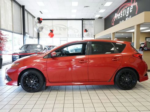 Used 2016 Scion iM FWD image 4