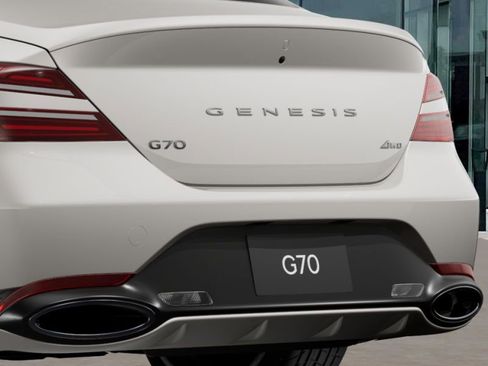 New 2026 Genesis G70 2.5T image 15