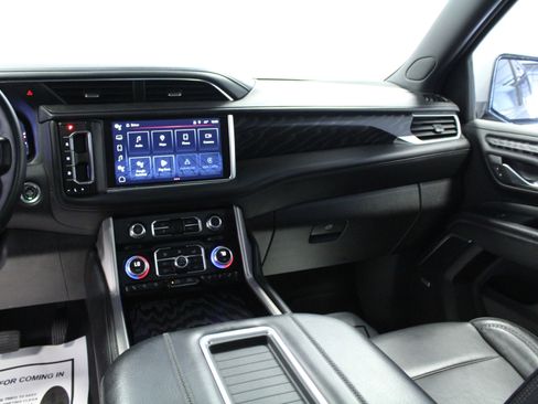 Used 2023 GMC Yukon Denali image 20